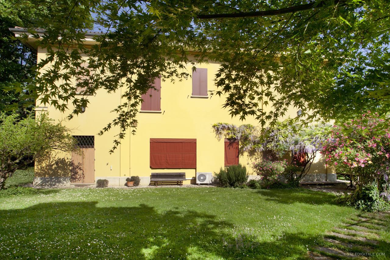 Pragatto Hills Bed and Breakfast Crespellano Exteriör bild