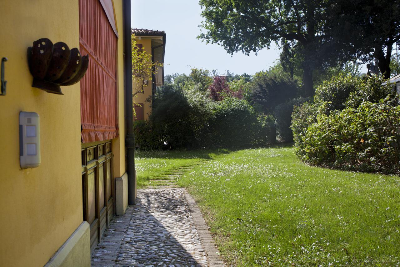 Pragatto Hills Bed and Breakfast Crespellano Exteriör bild